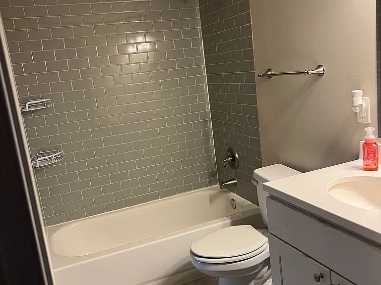 3rd floor - Private bathroom