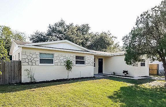 1st image of 14769 Mockingbird Ln E