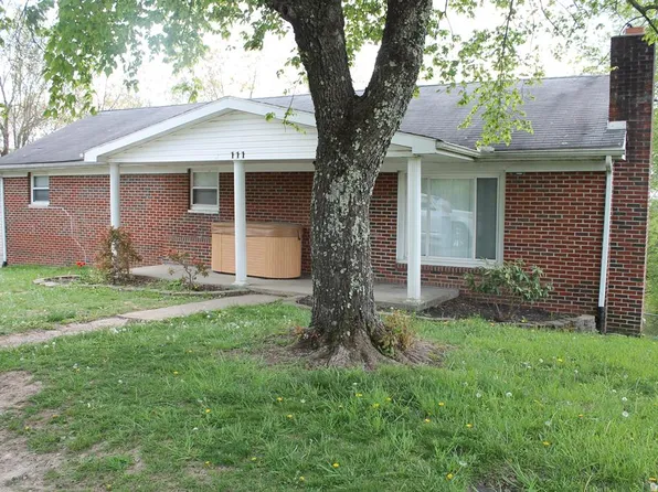 111 Haymarket Dr, Beckley, WV 25801