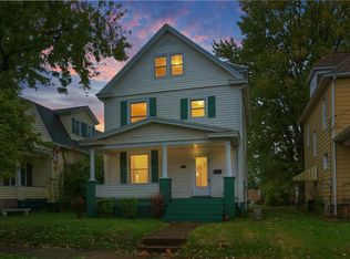936 Adams St, New Castle, PA 16101