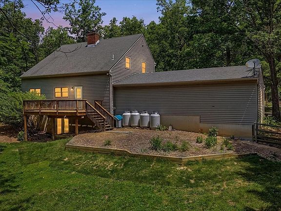 2nd image of 516 Deer Creek Rd