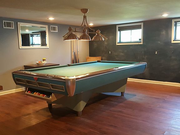 40's Detroit Pool Hall Table