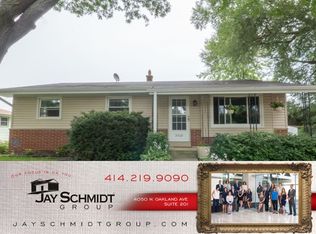 3509 Kennsington Square Rd, Sturtevant, WI 53177