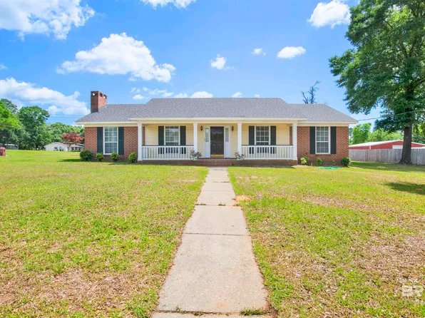 10437 Traci Dr, Semmes, AL 36575