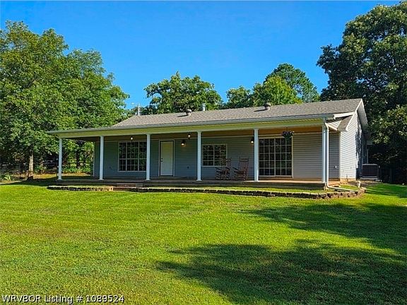 2nd image of 4531 Mountain View Ln