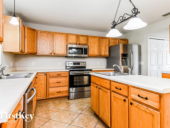 5th image of 2313 Walnut Canyon Dr