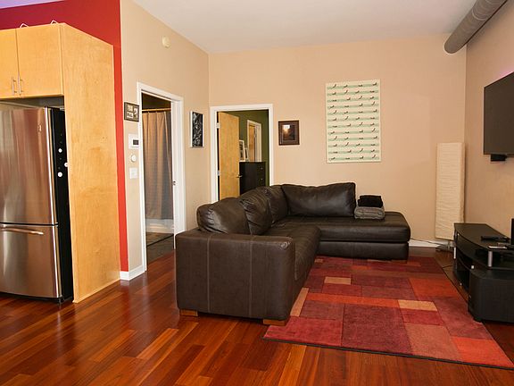 4th image of 490 Temperance St Unit 308
