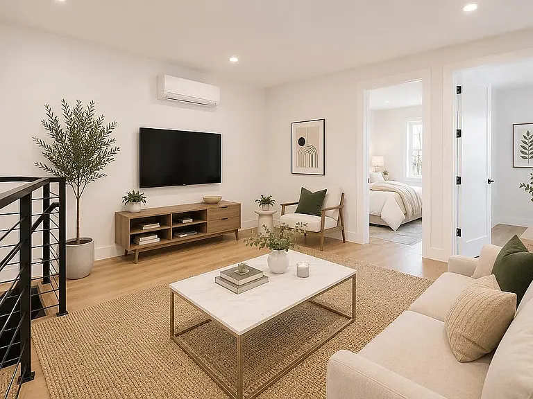 77 Berry St #1E — Photo 2