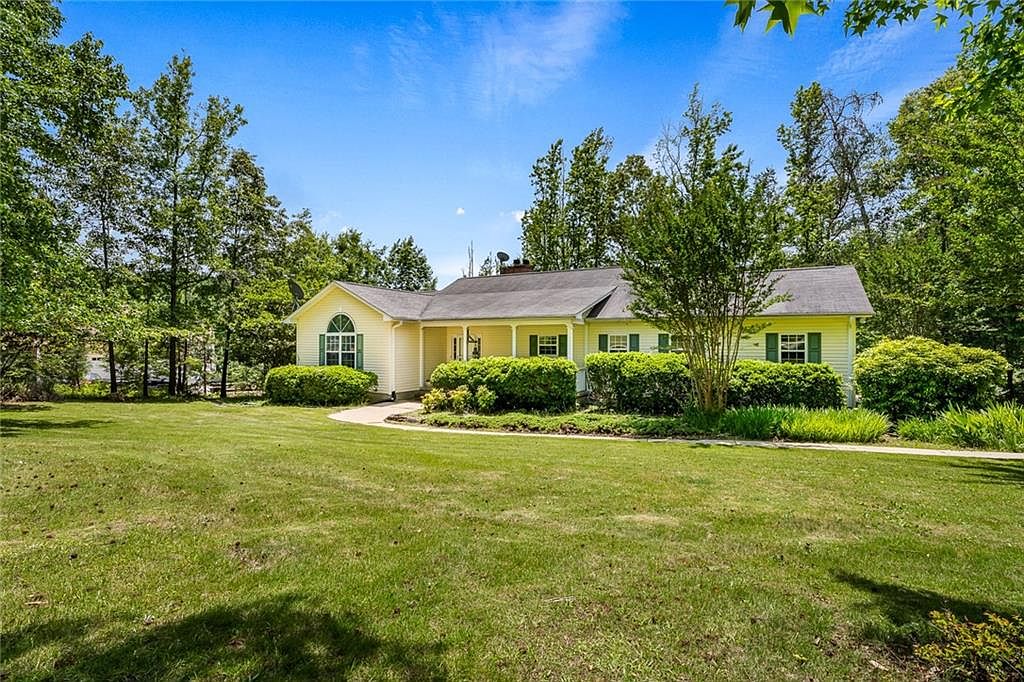 339 Chickasaw Dr, Westminster, SC 29693 MLS 20262939 Zillow