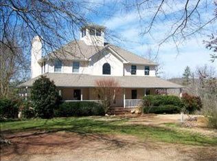 593 Hickory Nut Ln, Comer, GA 30629