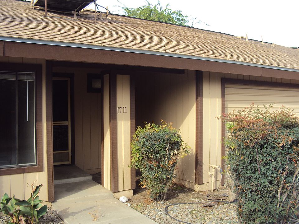1st image of 1711 E Cambridge Ct
