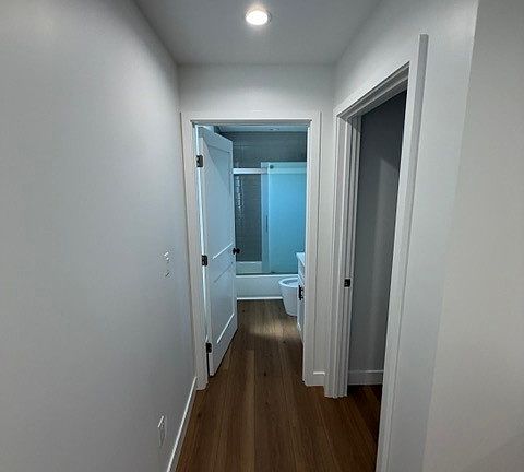 5th image of 724 1/2 E 81st St