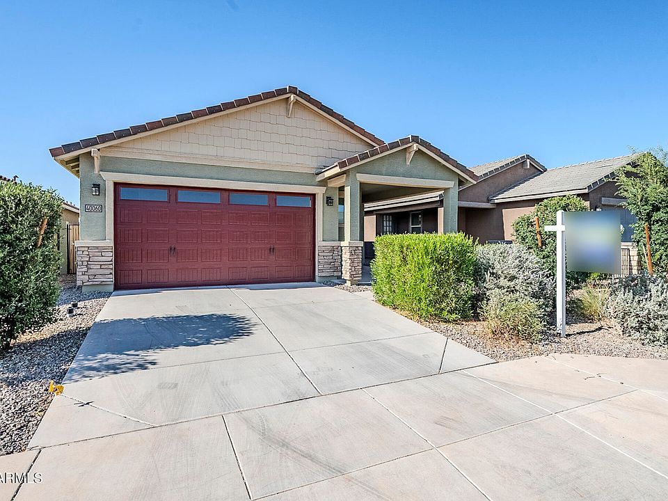 1st image of 40060 W Wade Drive
