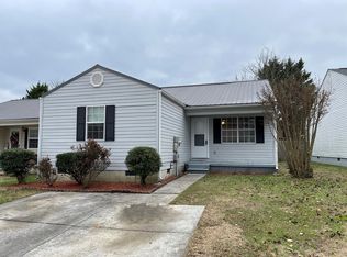 1432 Classic Chase Dr, Dalton, GA 30721