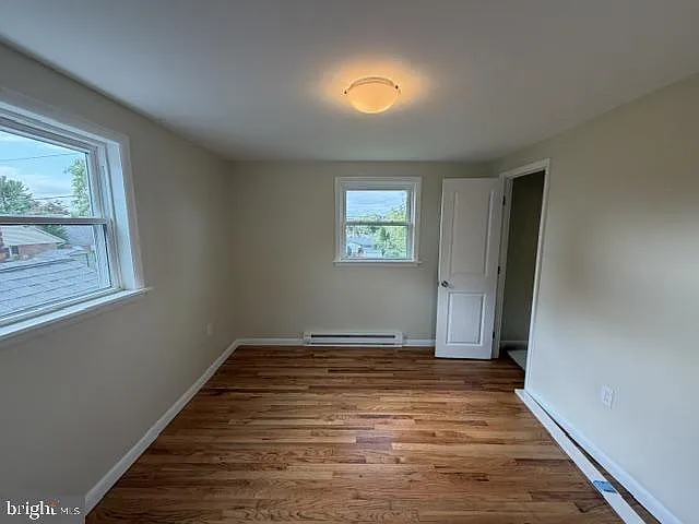 1 bed, 1.0 bath, 800 sqft, $1,400 — Photo 2