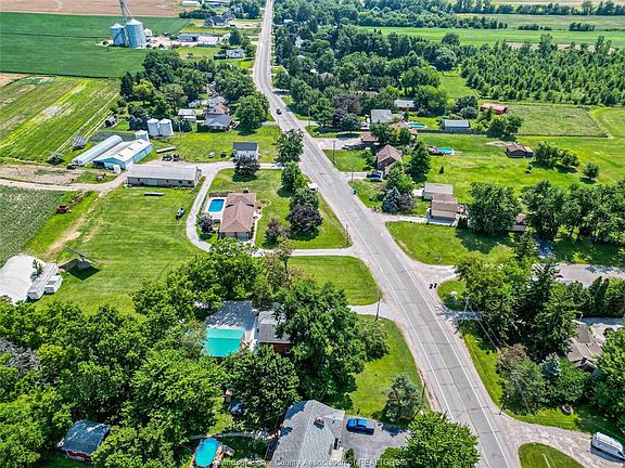 4th image of 458 County Road 34 W