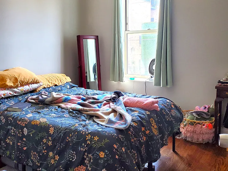 1263 W Carmen Ave #1 — Photo 7