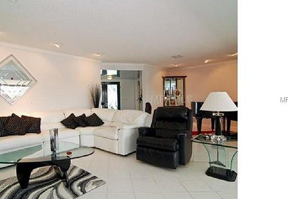 4th image of 6423 Fairway View Blvd S