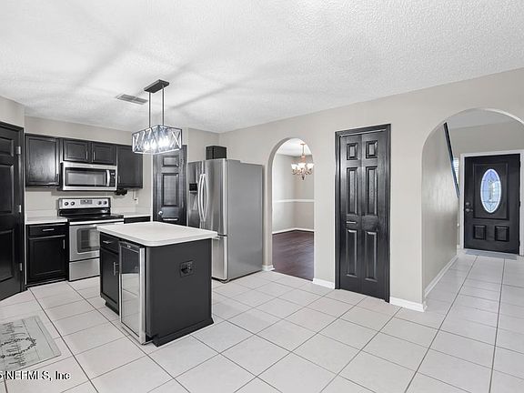 2nd image of 12555 STERLING RUN Court