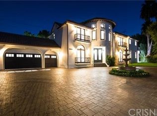18860 Ringling St, Tarzana, CA 91356