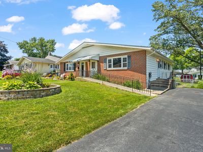 514 Golden St, Lititz, PA, 17543