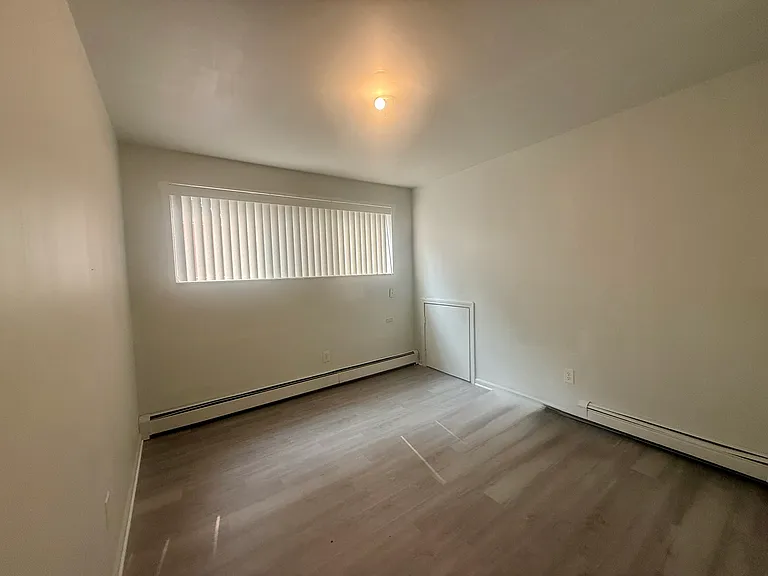 410 S Revena Blvd — Photo 8
