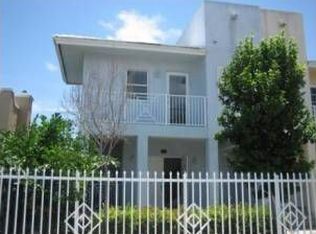 928 SW 10th St #D-2, Miami, FL 33130