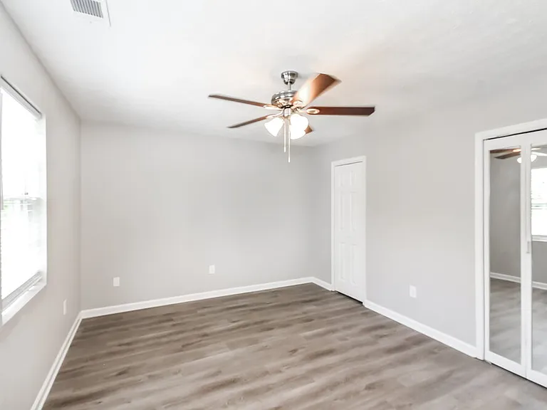 5897 Brookside Dr SE — Photo 11