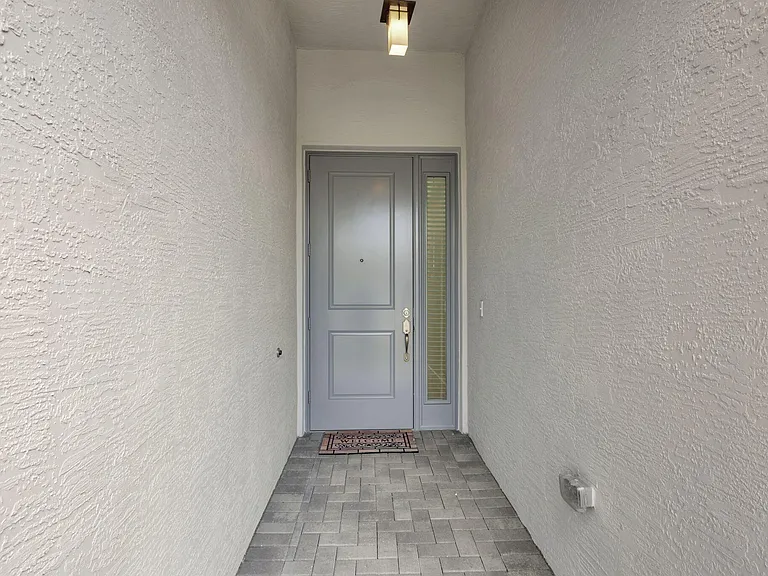 12557 SW Rain River Dr — Photo 42