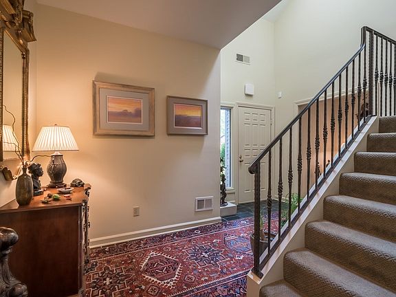 5th image of 393 Twelve Oaks Cir