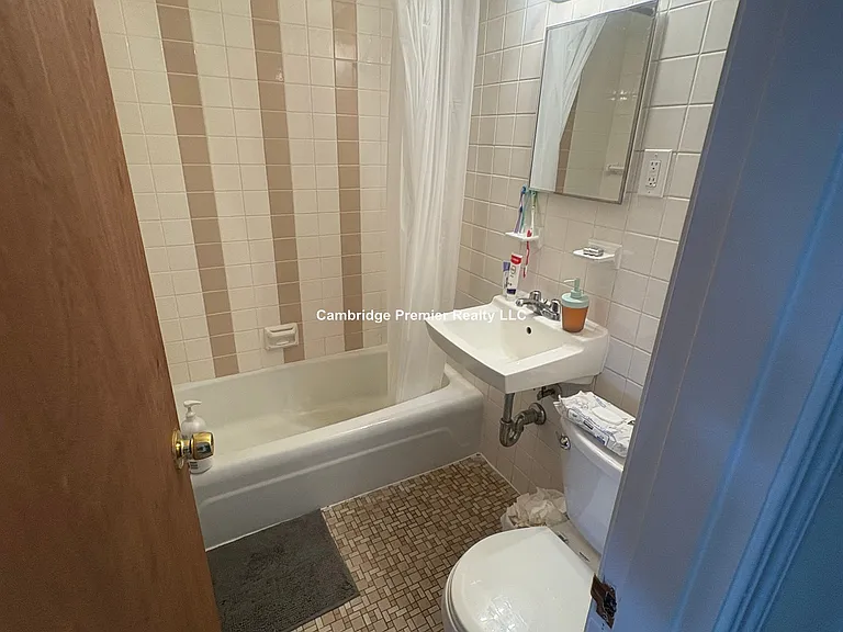 160 N Beacon St #3 — Photo 7