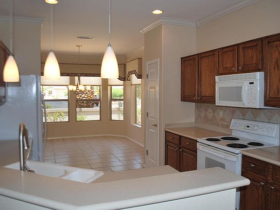 4th image of 17171 N Casita Springs Ct