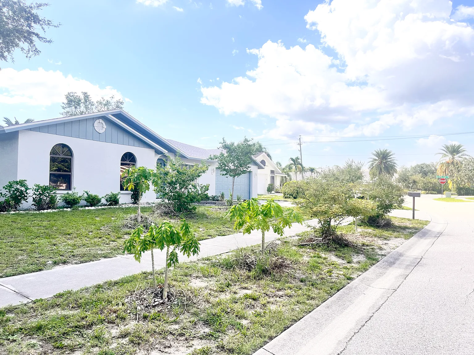 3 bed, 1107 sqft, $2,400 — Photo 3