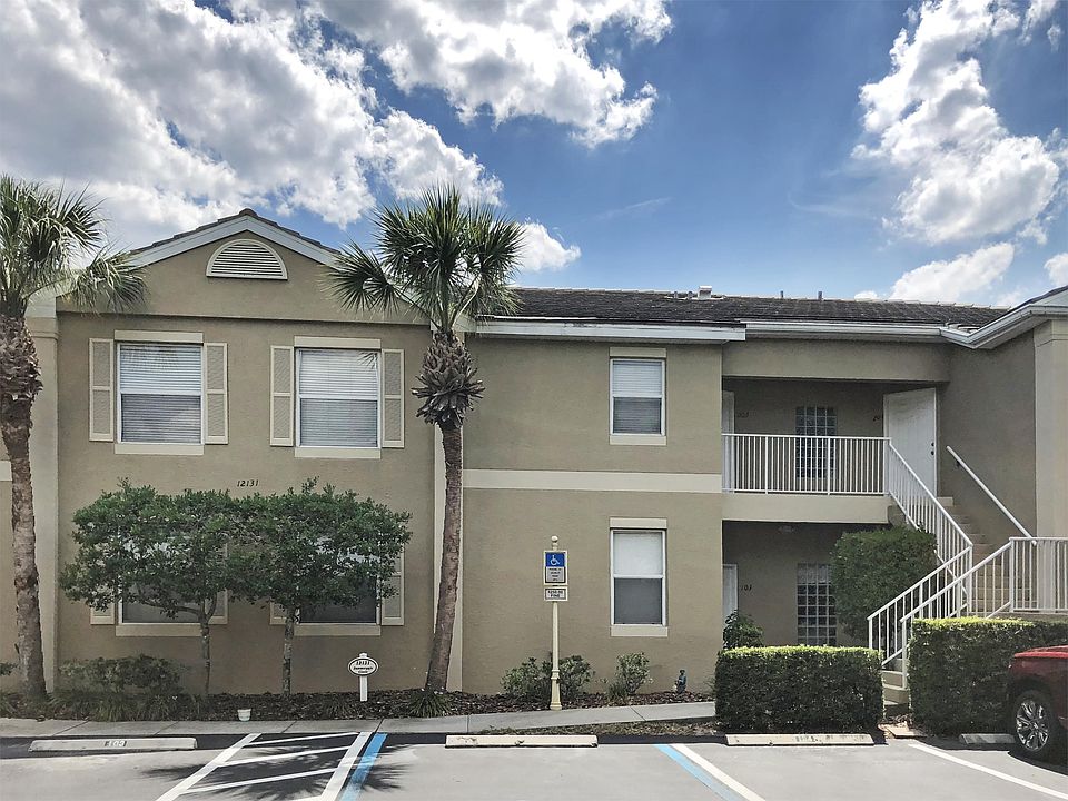 1st image of 12131 Summergate Cir #1-203