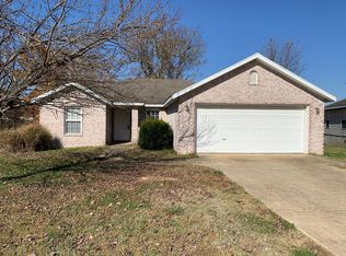 6406 SW Hillside St, Bentonville, AR 72712