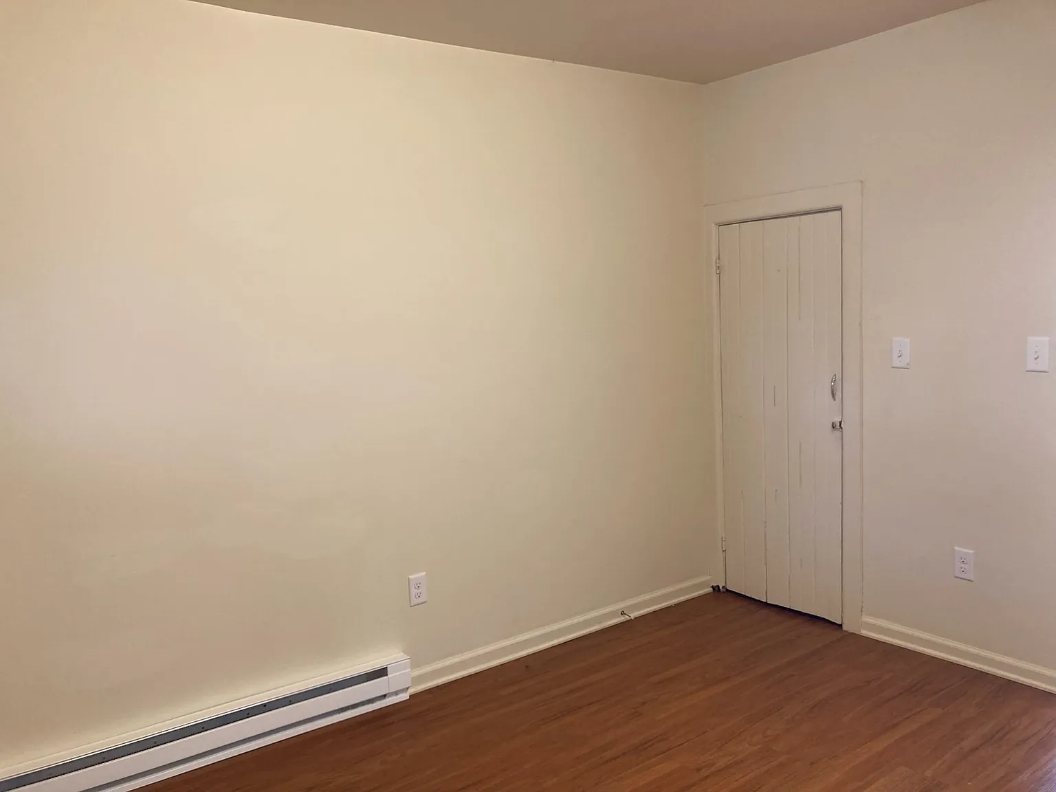 2 bed, 1000 sqft, $1,350 — Photo 3