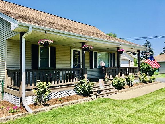 2nd image of 3858 Dorchester Ave