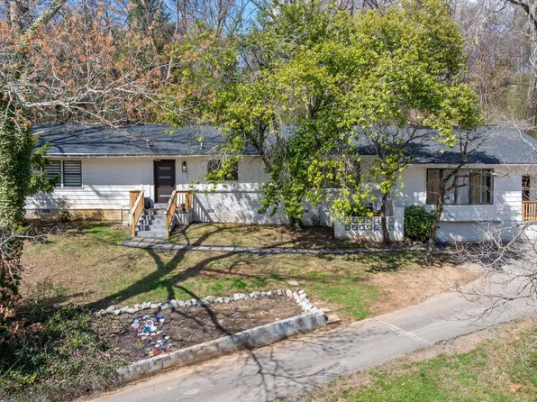 6020 Weems Rd, Knoxville, TN 37918