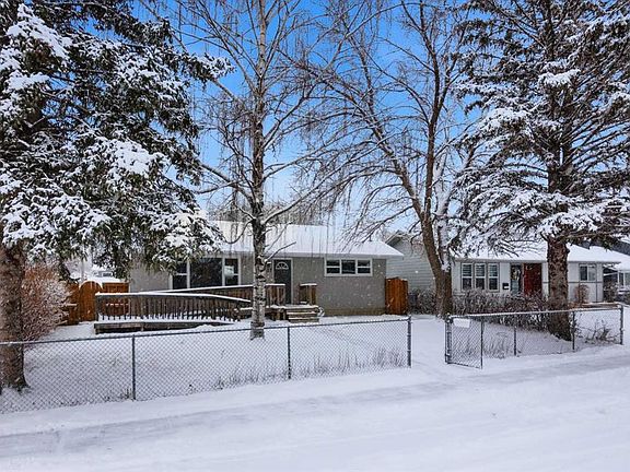 2nd image of 527 N Athlone Rd SE