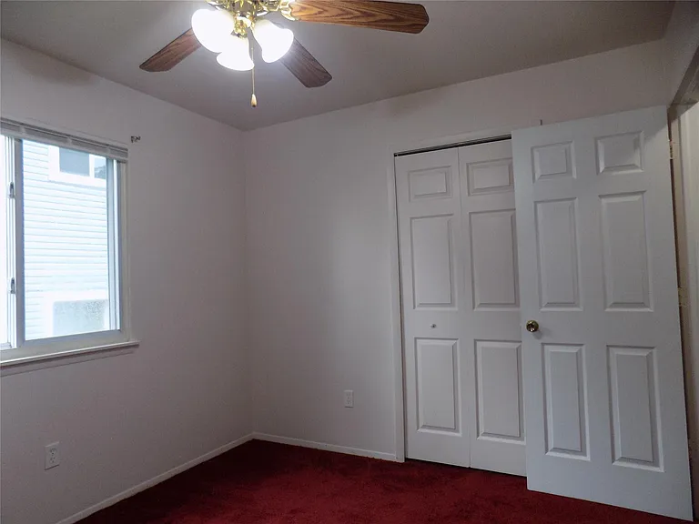 2024 Imperial Hwy — Photo 16