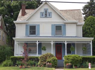 336 E Grandview Ave, Zelienople, PA 16063