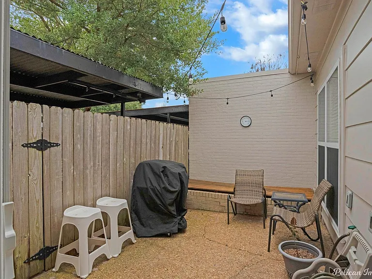 119 Stratmore Dr — Photo 22