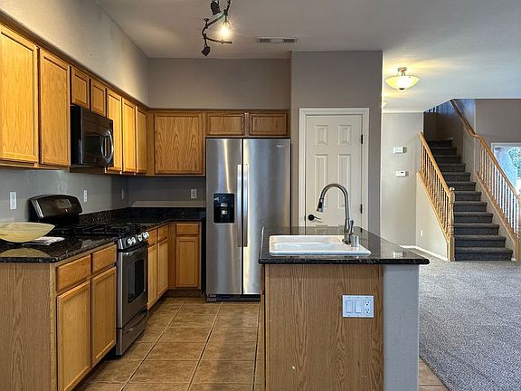 4th image of 9521 Michelle Falls Ave