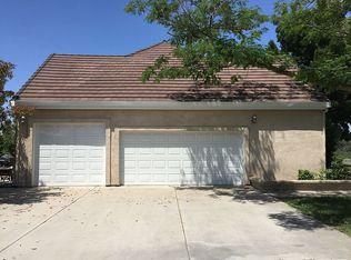 9351 Oak View Dr, Oakdale, CA 95361