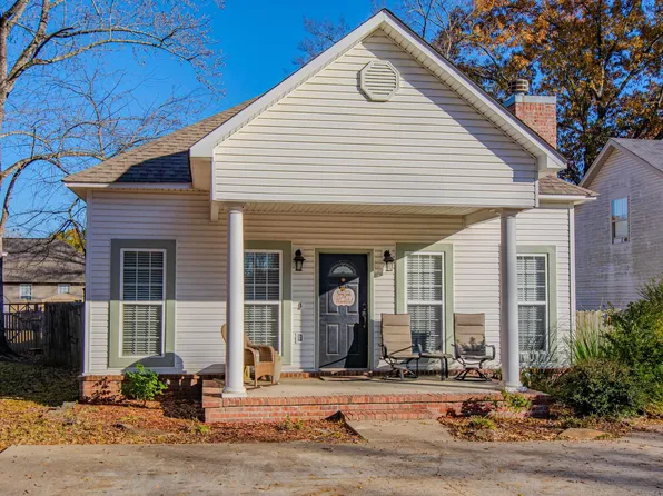 2704 Lavern St, Bryant, AR 72022