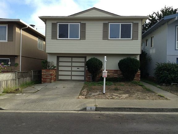 2nd image of 8 Santa Elena Ave