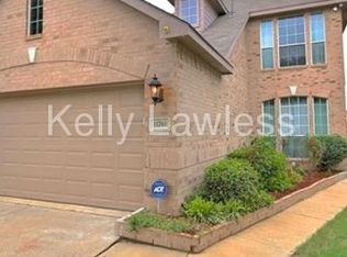 11740 Latania Ln, Fort Worth, TX 76244