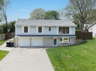 5208 N Wayne Ave, Kansas City, MO 64118
