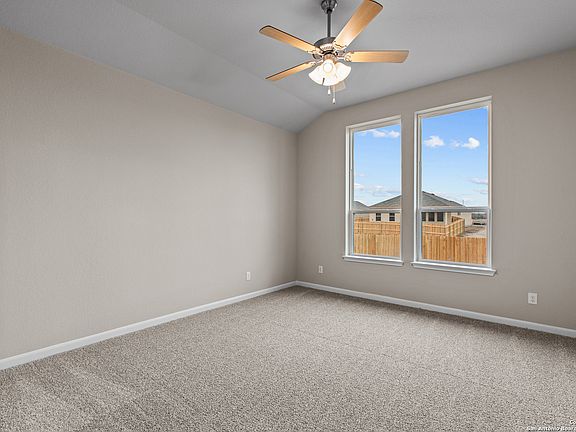 4th image of 6426 Morgan Glen
