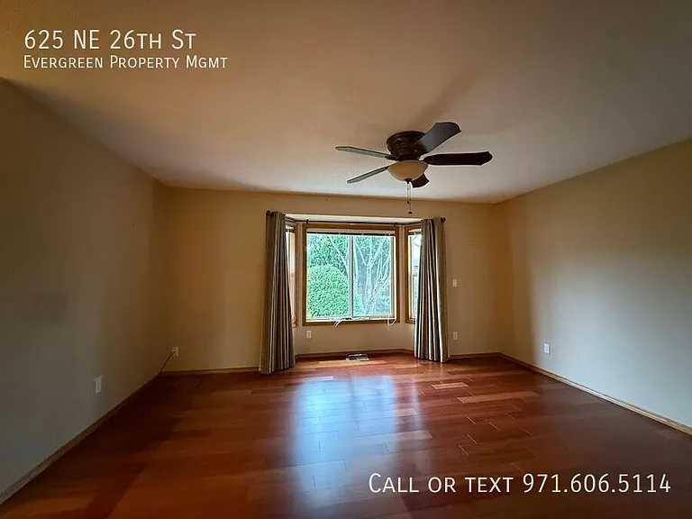 625 NE 26th St — Photo 25
